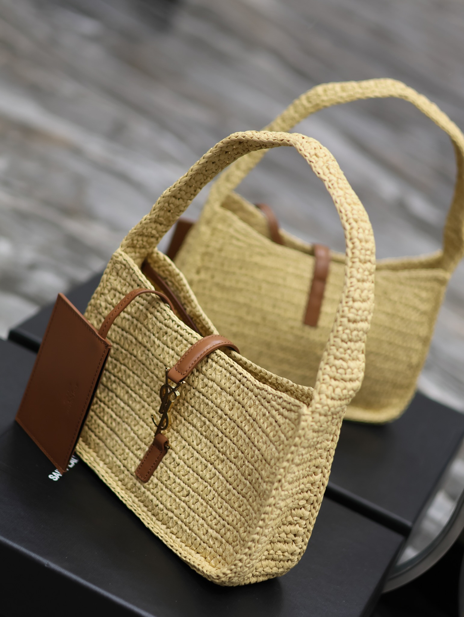 YSL LE 5 À 7 MINI IN RAFFIA Color Natural 9.06x6.30x2.56 INCHES - Image 4