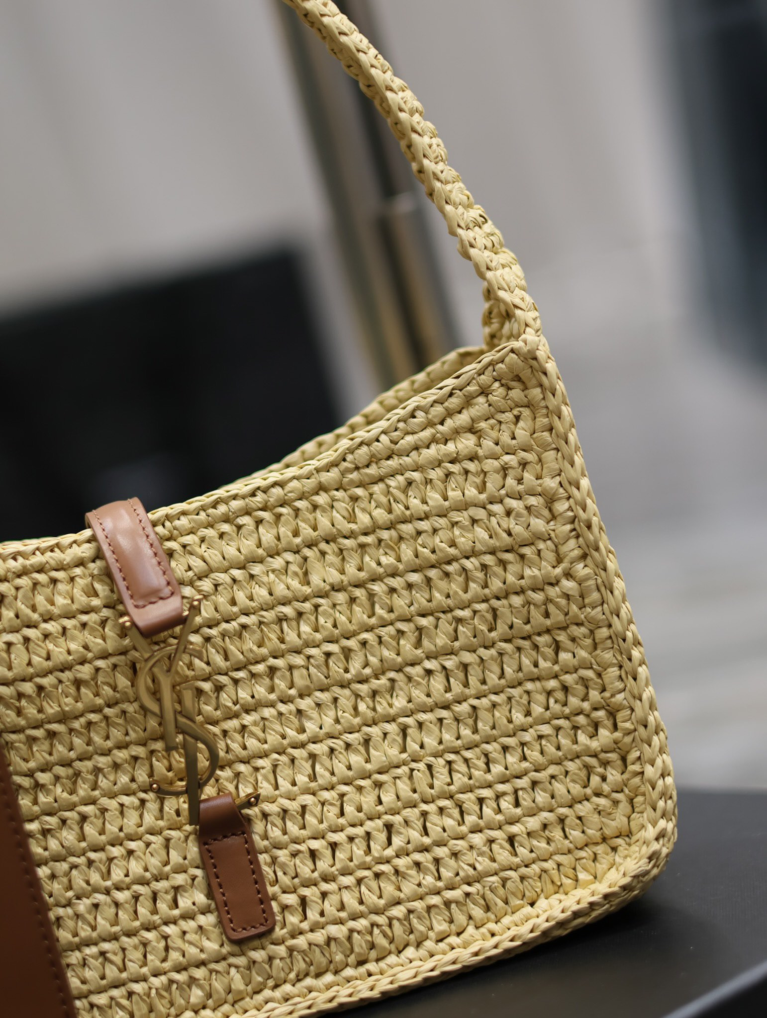 YSL LE 5 À 7 MINI IN RAFFIA Color Natural 9.06x6.30x2.56 INCHES - Image 6