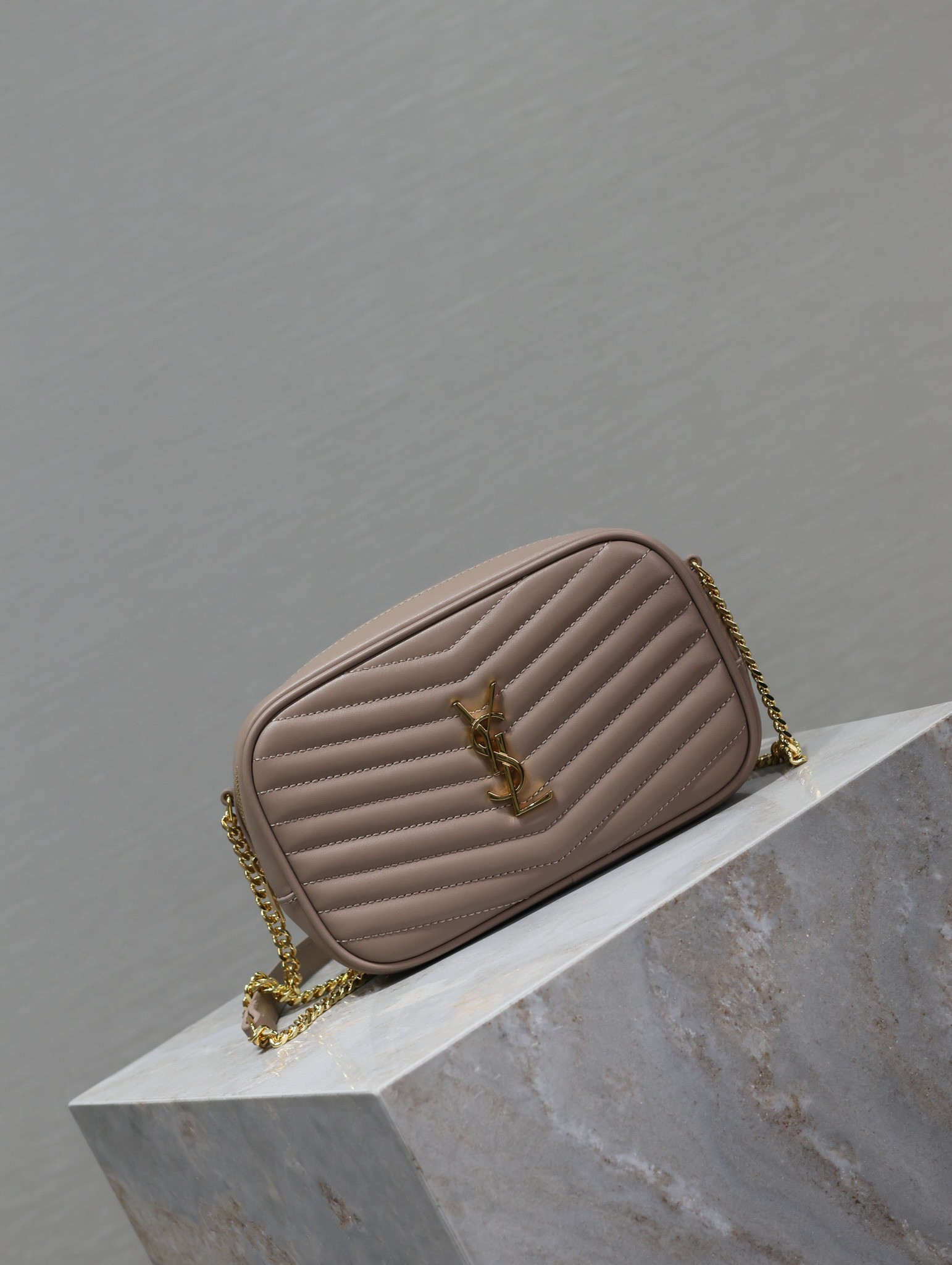 YSL MINI LOU IN QUILTED LEATHER 7.5 X 4.1 X 2 INCHES #9 - Image 3