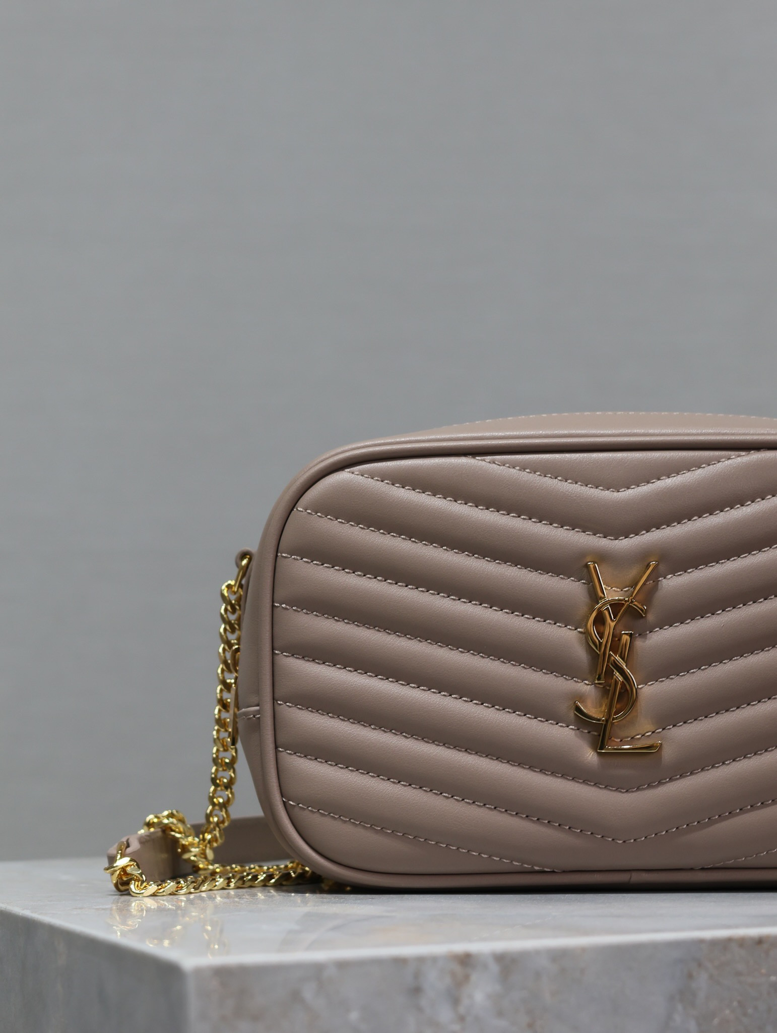 YSL MINI LOU IN QUILTED LEATHER 7.5 X 4.1 X 2 INCHES #9 - Image 4