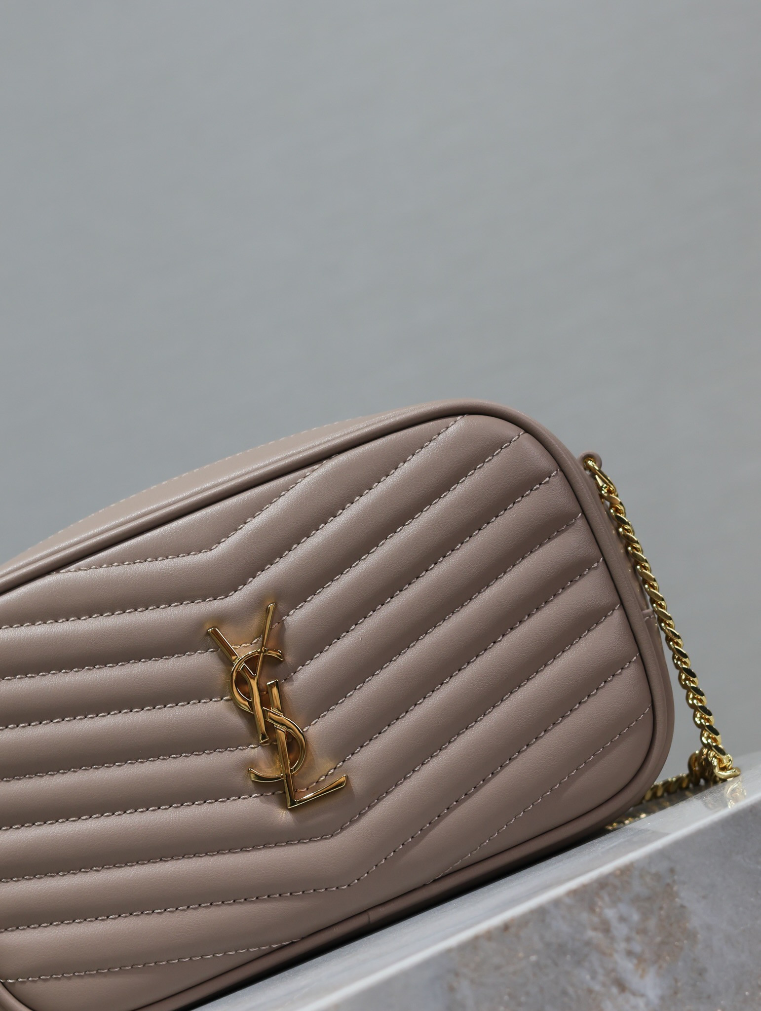 YSL MINI LOU IN QUILTED LEATHER 7.5 X 4.1 X 2 INCHES #9 - Image 5