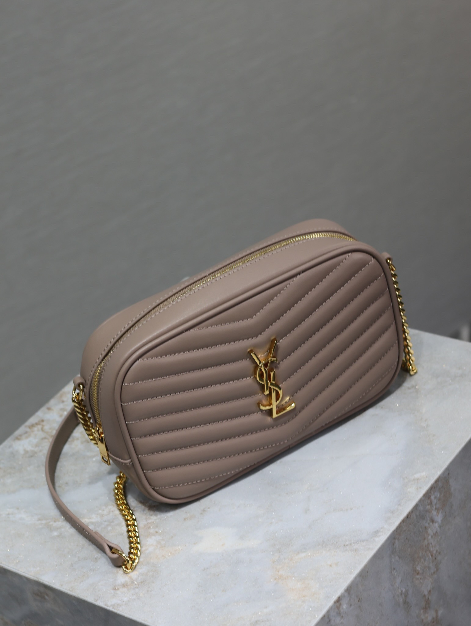 YSL MINI LOU IN QUILTED LEATHER 7.5 X 4.1 X 2 INCHES #9 - Image 6