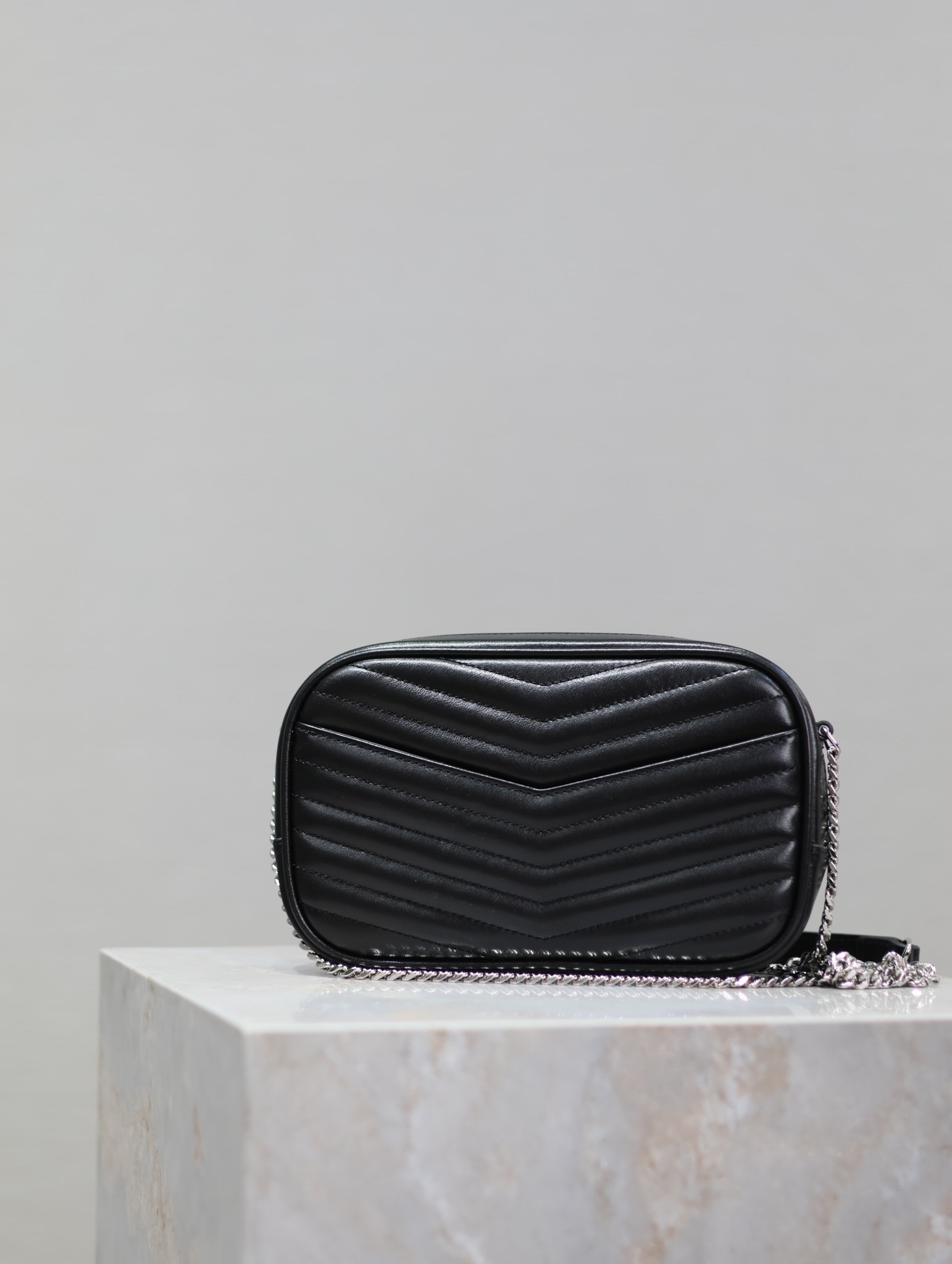 YSL MINI LOU IN QUILTED LEATHER 7.5 X 4.1 X 2 INCHES #8 - Image 8