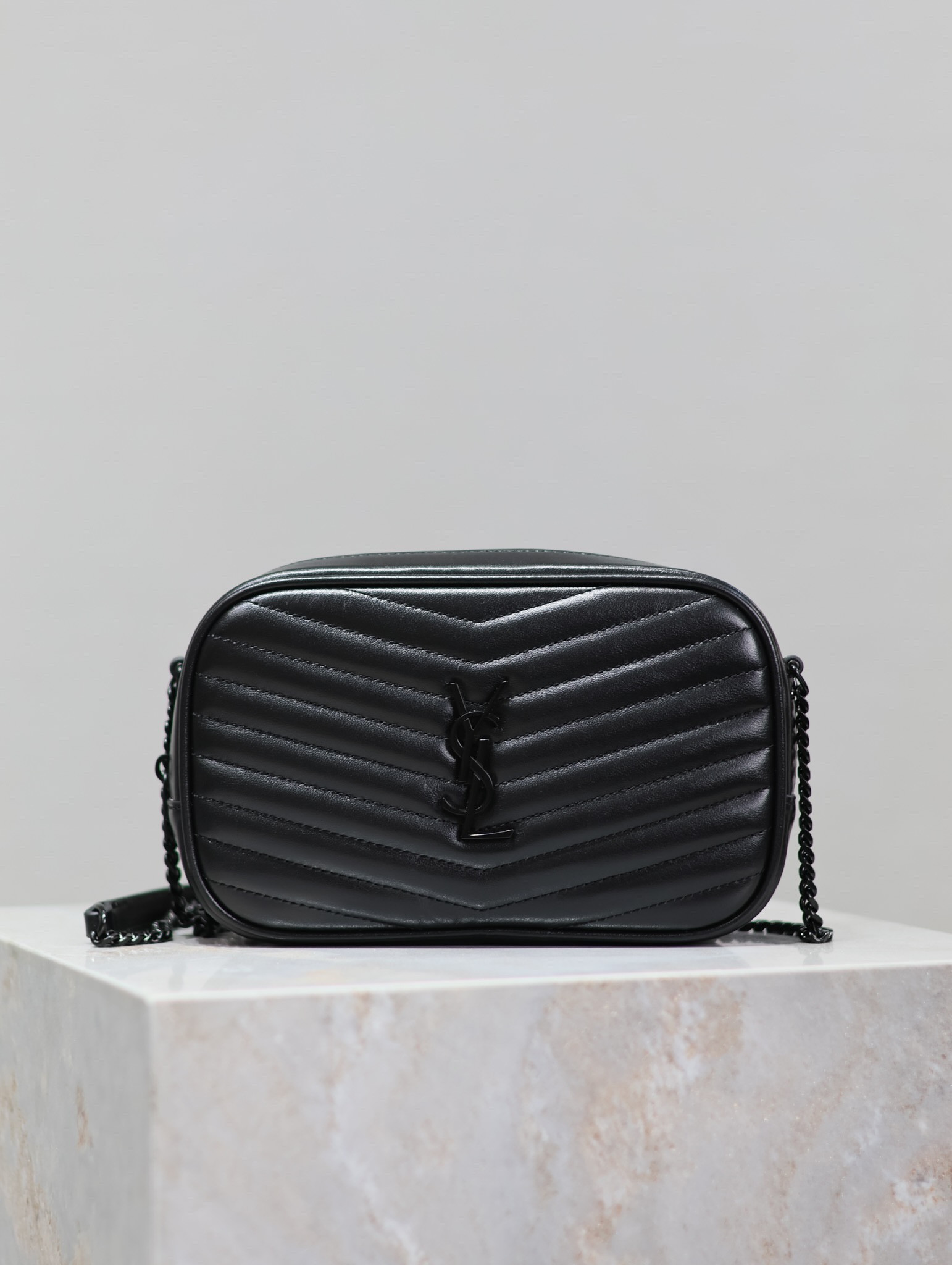 YSL MINI LOU IN QUILTED LEATHER 7.5 X 4.1 X 2 INCHES #10