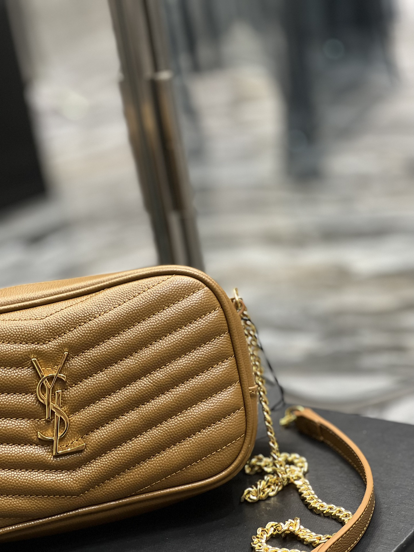 YSL MINI LOU IN QUILTED LEATHER 7.5 X 4.1 X 2 INCHES #5 - Image 4