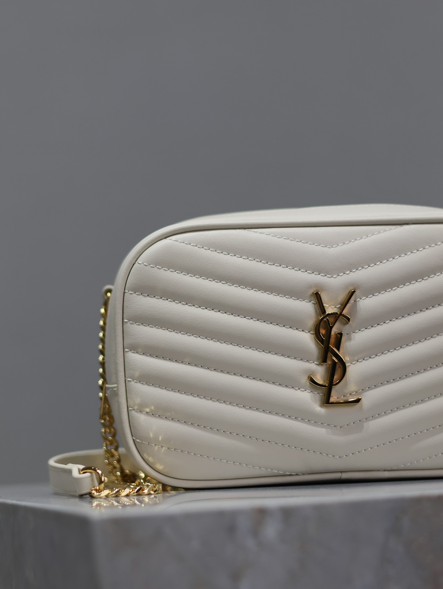 YSL MINI LOU IN QUILTED LEATHER 7.5 X 4.1 X 2 INCHES #7 - Image 4