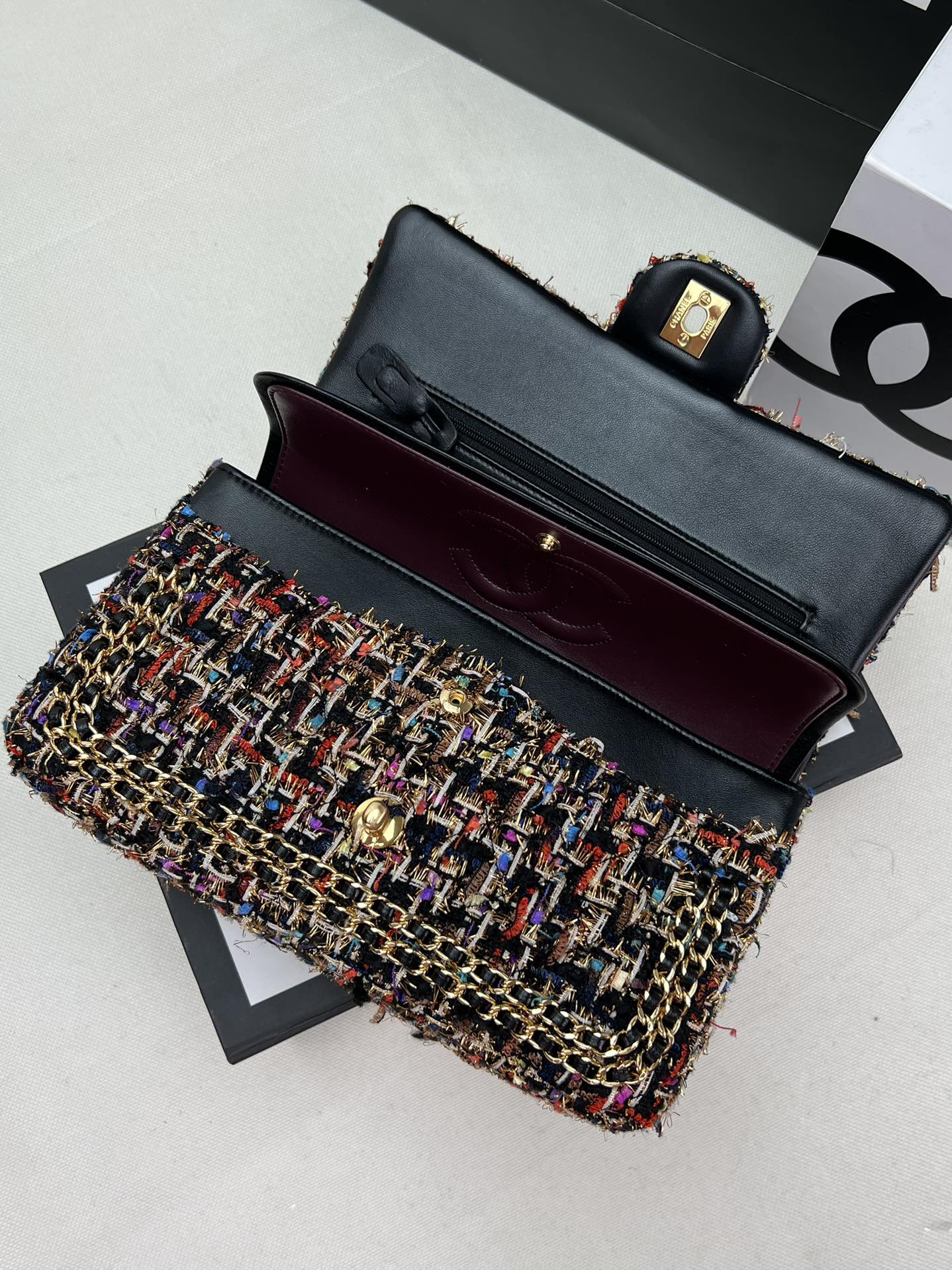 CHANEL CLASSIC 11.12 HANDBAG Tweed Gold-Tone Metal 6 * 9.9 * 2.5 in #8 - Image 7