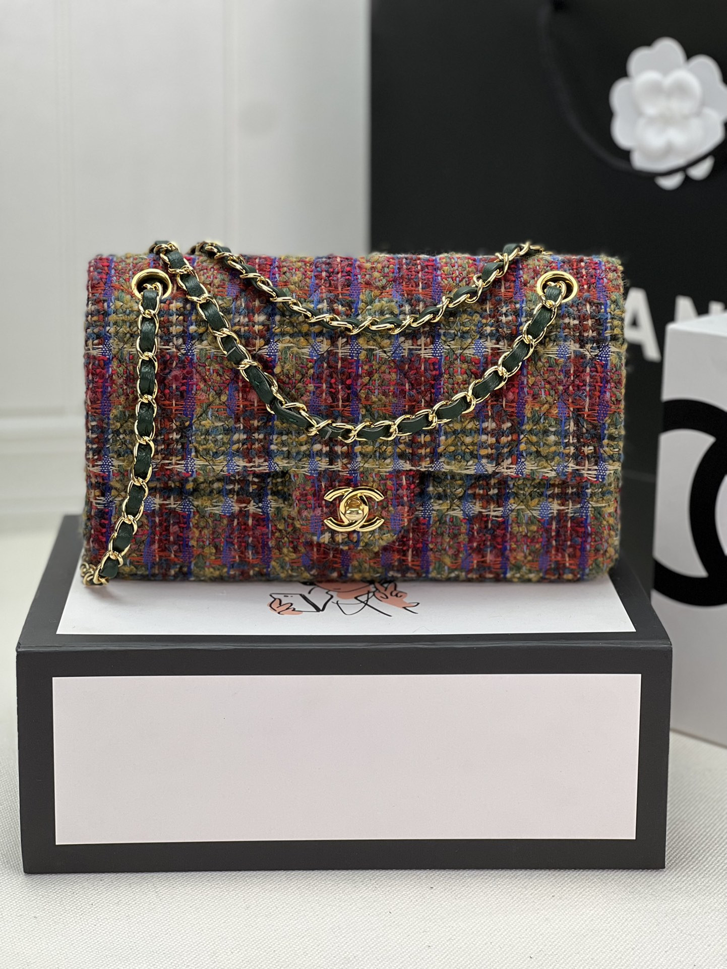 CHANEL CLASSIC 11.12 HANDBAG Tweed Gold-Tone Metal 6 * 9.9 * 2.5 in #10
