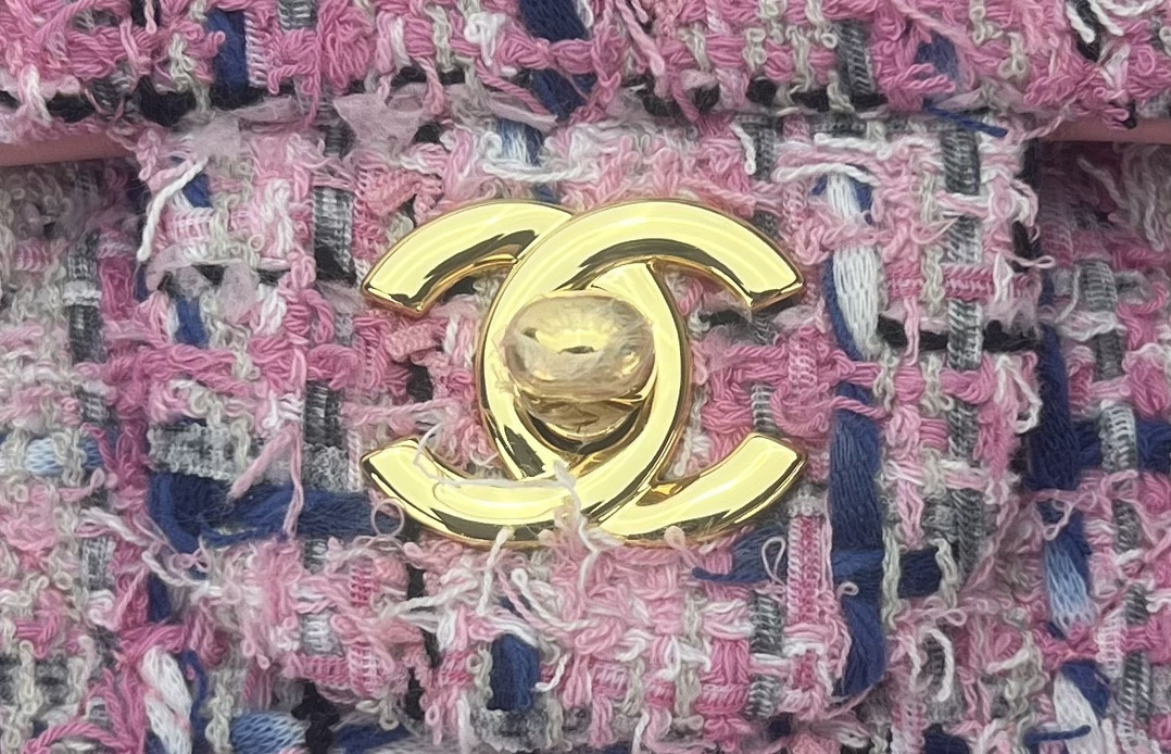CHANEL CLASSIC 11.12 HANDBAG Tweed Gold-Tone Metal 6 * 9.9 * 2.5 in #9 - Image 5