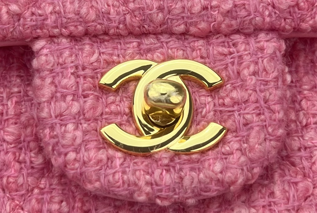 CHANEL MINI CLASSIC 11.12 HANDBAG Tweed Gold-Tone Metal 4.7 * 7.8 * 2.3 in #3 - Image 5