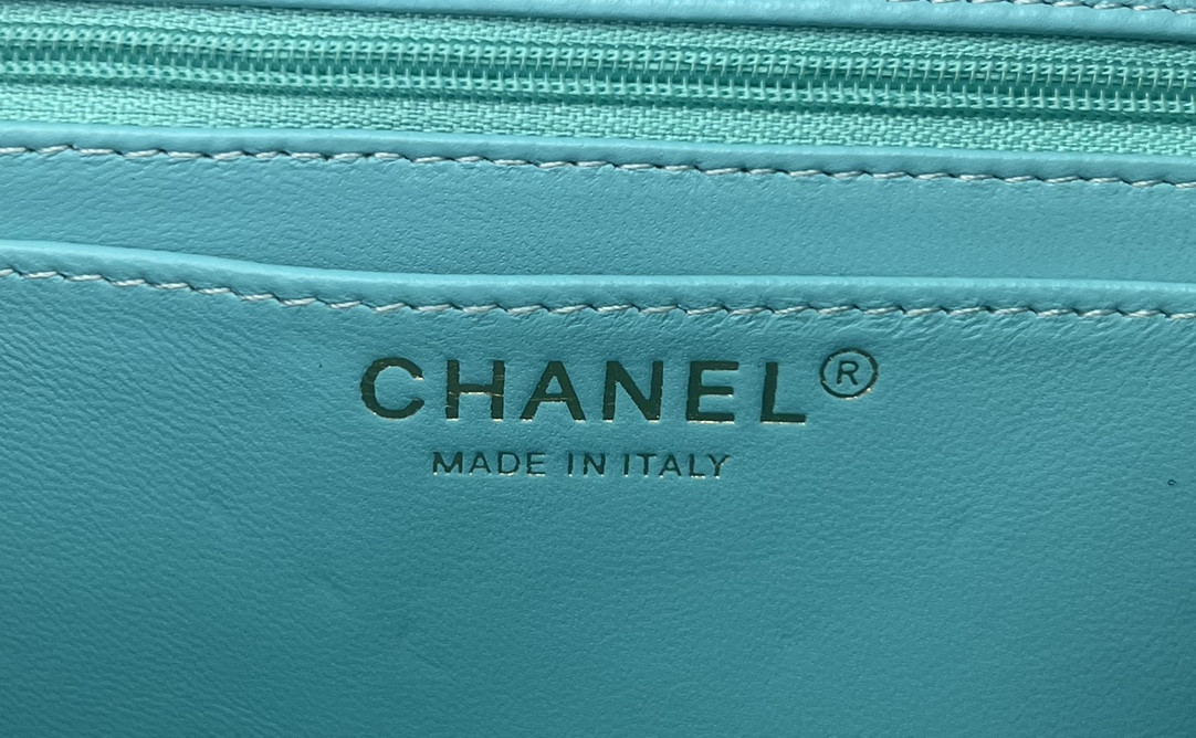 CHANEL MINI CLASSIC 11.12 HANDBAG Tweed Gold-Tone Metal 4.7 * 7.8 * 2.3 in #7 - Image 9