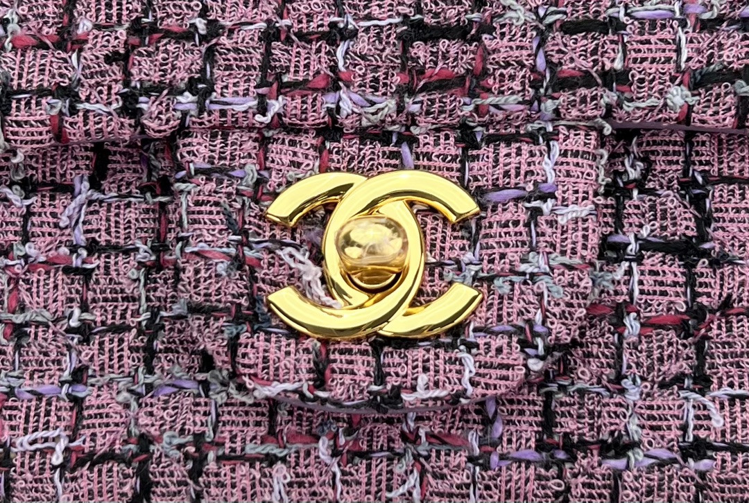 CHANEL MINI CLASSIC 11.12 HANDBAG Tweed Gold-Tone Metal 4.7 * 7.8 * 2.3 in #13 - Image 5