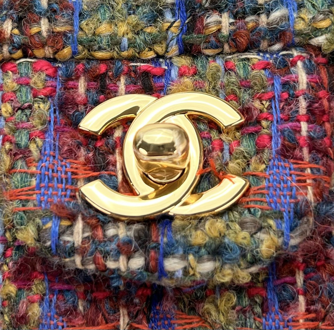 CHANEL MINI CLASSIC 11.12 HANDBAG Tweed Gold-Tone Metal 4.7 * 7.8 * 2.3 in #5 - Image 5