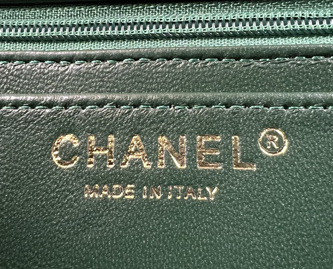 CHANEL MINI CLASSIC 11.12 HANDBAG Tweed Gold-Tone Metal 4.7 * 7.8 * 2.3 in #5 - Image 8