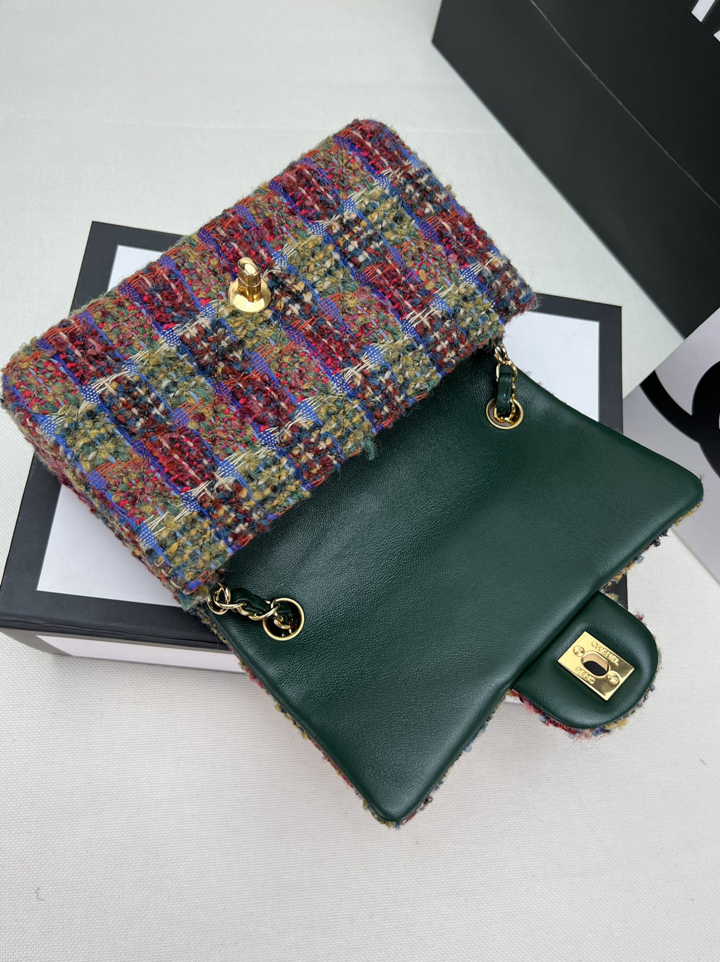 CHANEL MINI CLASSIC 11.12 HANDBAG Tweed Gold-Tone Metal 4.7 * 7.8 * 2.3 in #5 - Image 10