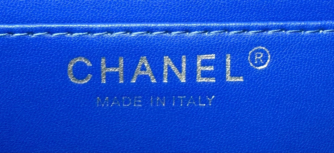 CHANEL MINI CLASSIC 11.12 HANDBAG Tweed Silver-Tone Metal 4.7 * 7.8 * 2.3 in #1 - Image 9