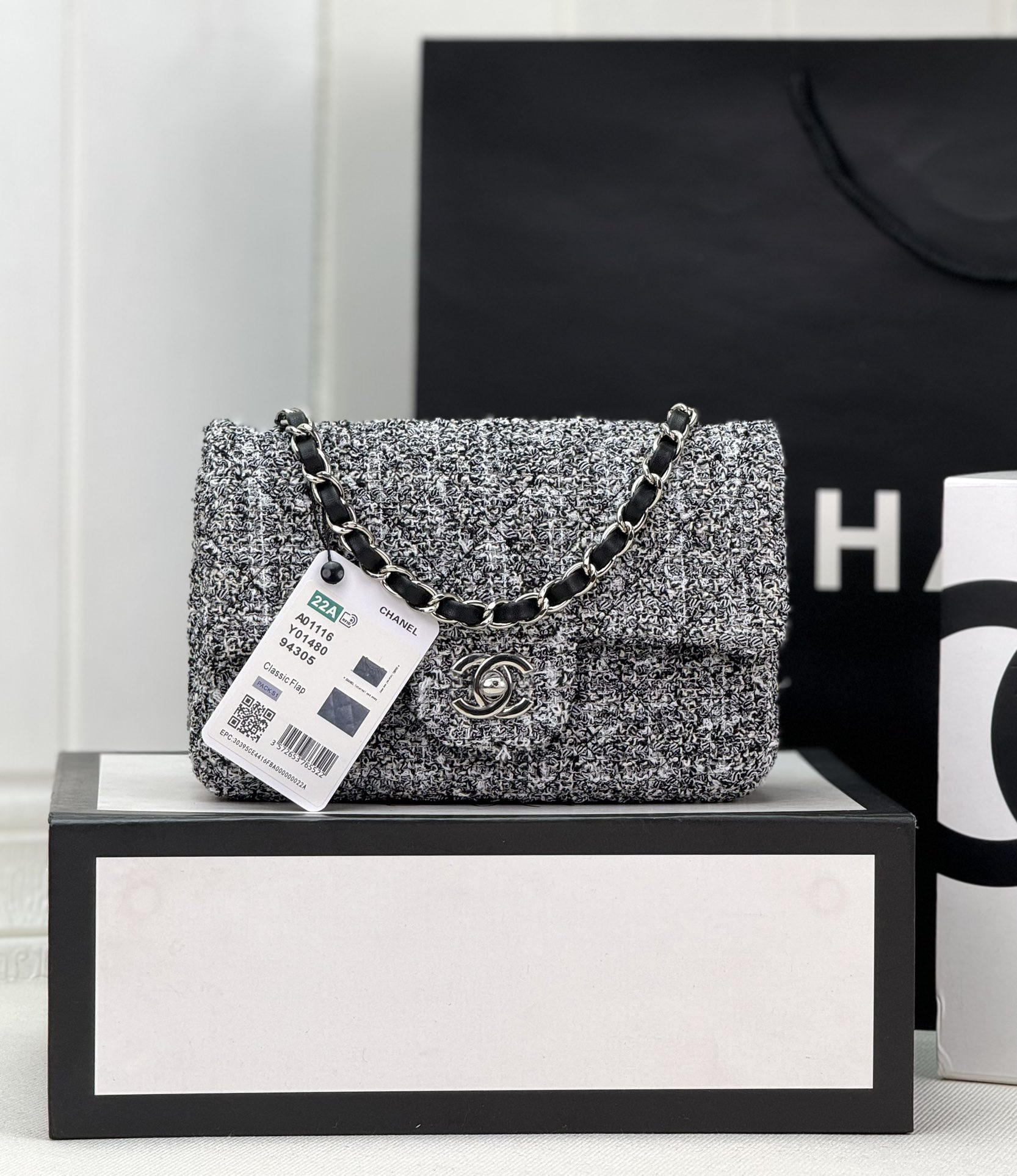 CHANEL MINI CLASSIC 11.12 HANDBAG Tweed Silver-Tone Metal 4.7 * 7.8 * 2.3 in #2 - Image 2