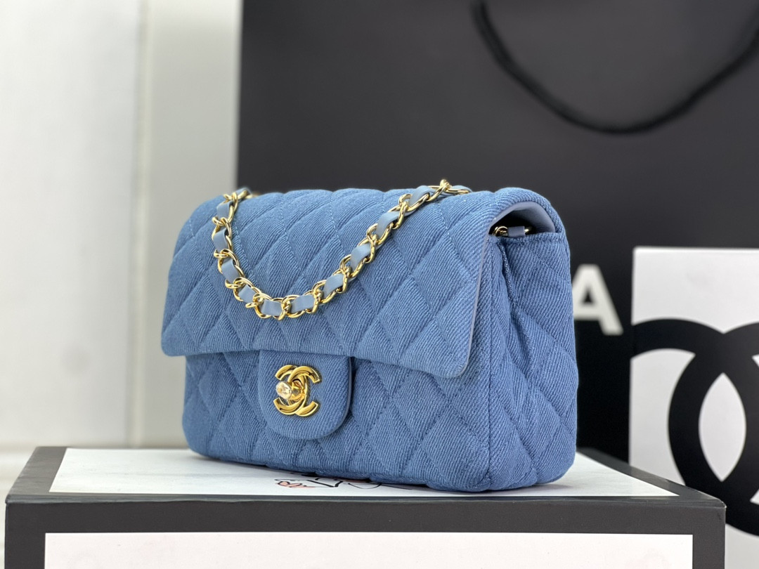 CHANEL MINI CLASSIC 11.12 HANDBAG Tweed Gold-Tone Metal 4.7 * 7.8 * 2.3 in #2 - Image 3