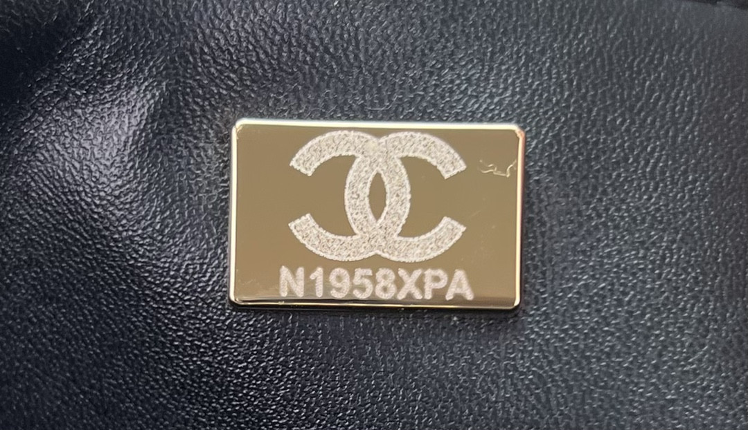 CHANEL MINI CLASSIC 11.12 HANDBAG Tweed Gold-Tone Metal 4.7 * 7.8 * 2.3 in #12 - Image 10