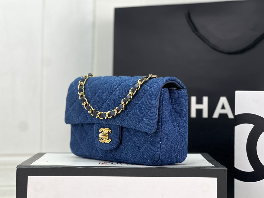 CHANEL MINI CLASSIC 11.12 HANDBAG Tweed Gold-Tone Metal 4.7 * 7.8 * 2.3 in #17 - Image 3