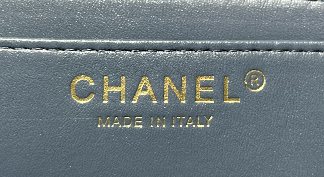CHANEL MINI CLASSIC 11.12 HANDBAG Tweed Gold-Tone Metal 4.7 * 7.8 * 2.3 in #17 - Image 9