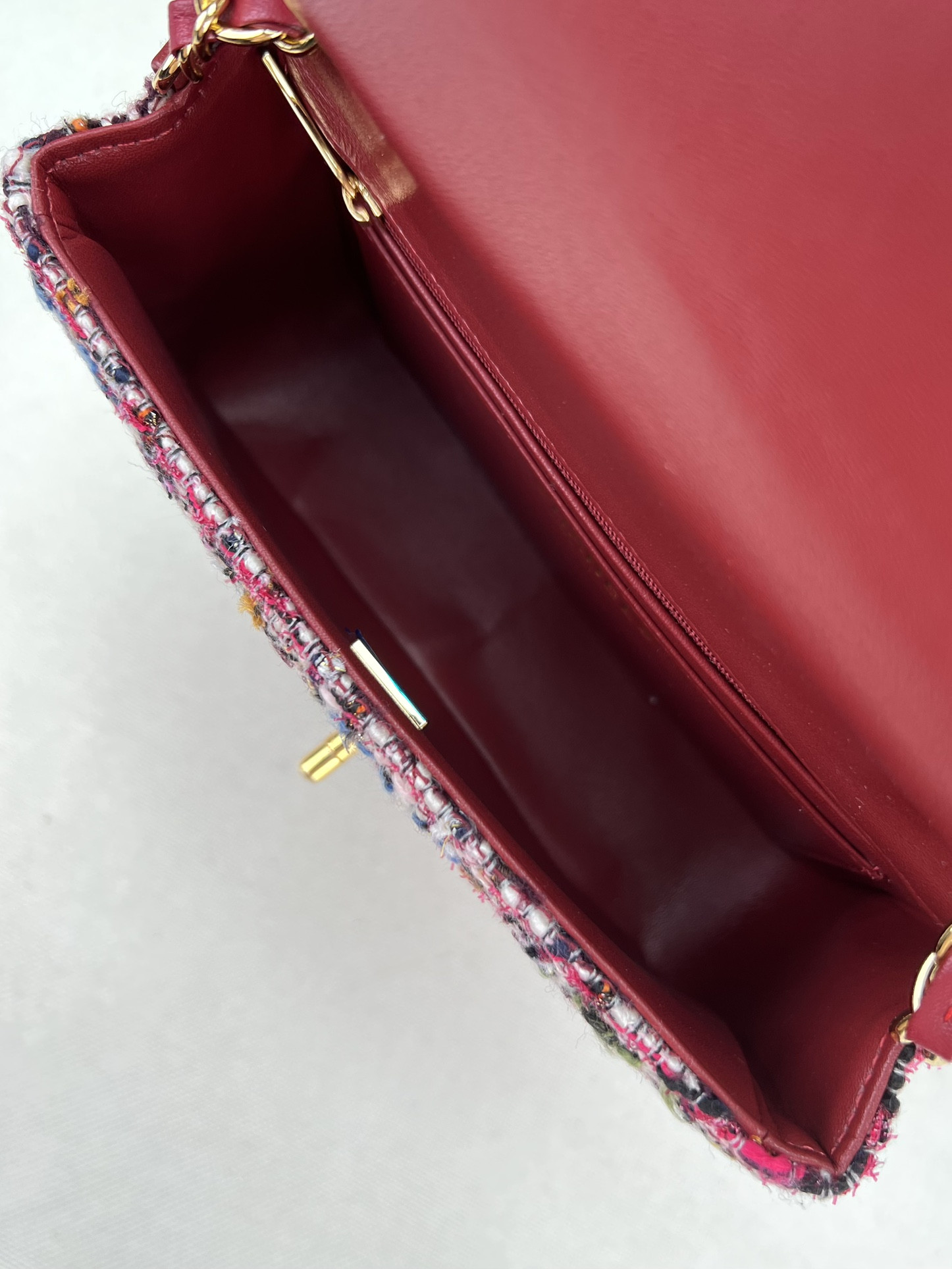 CHANEL MINI CLASSIC 11.12 HANDBAG Tweed Gold-Tone Metal 4.7 * 7.8 * 2.3 in #8 - Image 8