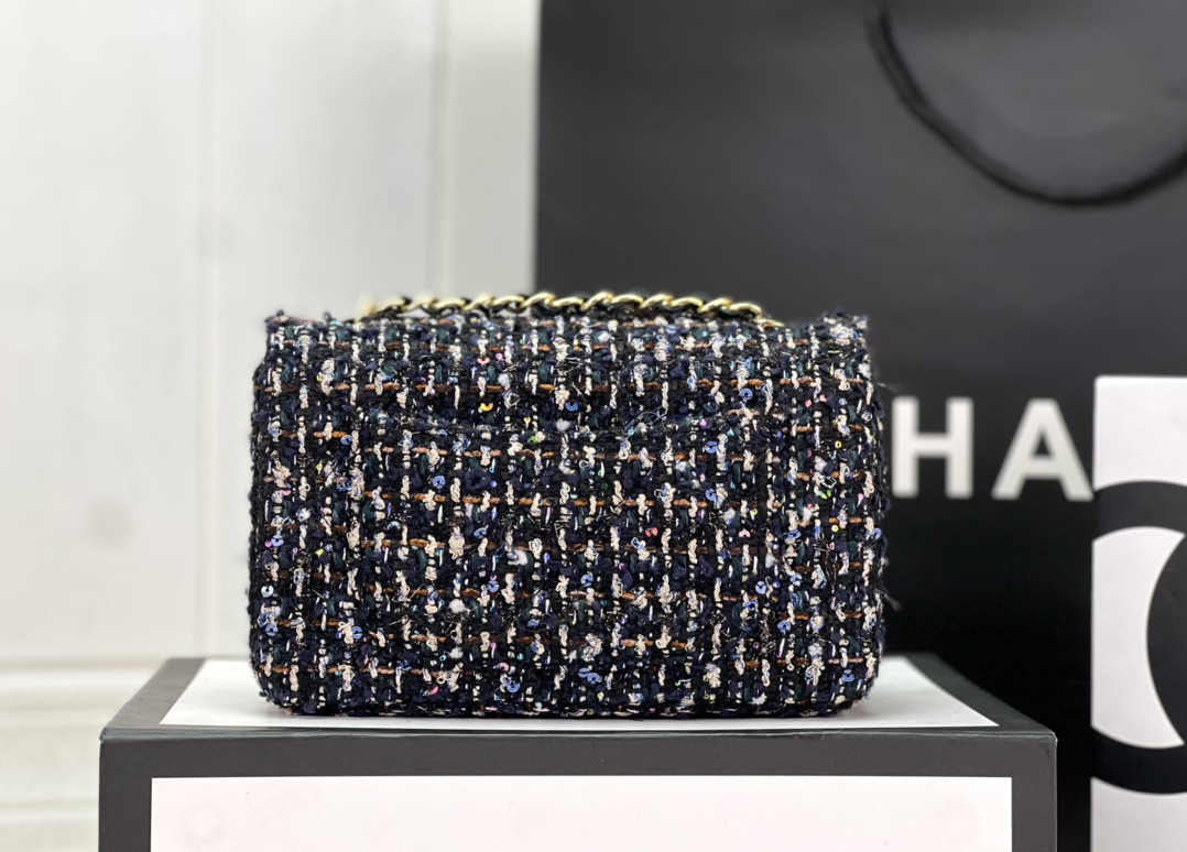 CHANEL MINI CLASSIC 11.12 HANDBAG Tweed Gold-Tone Metal 4.7 * 7.8 * 2.3 in #11 - Image 4