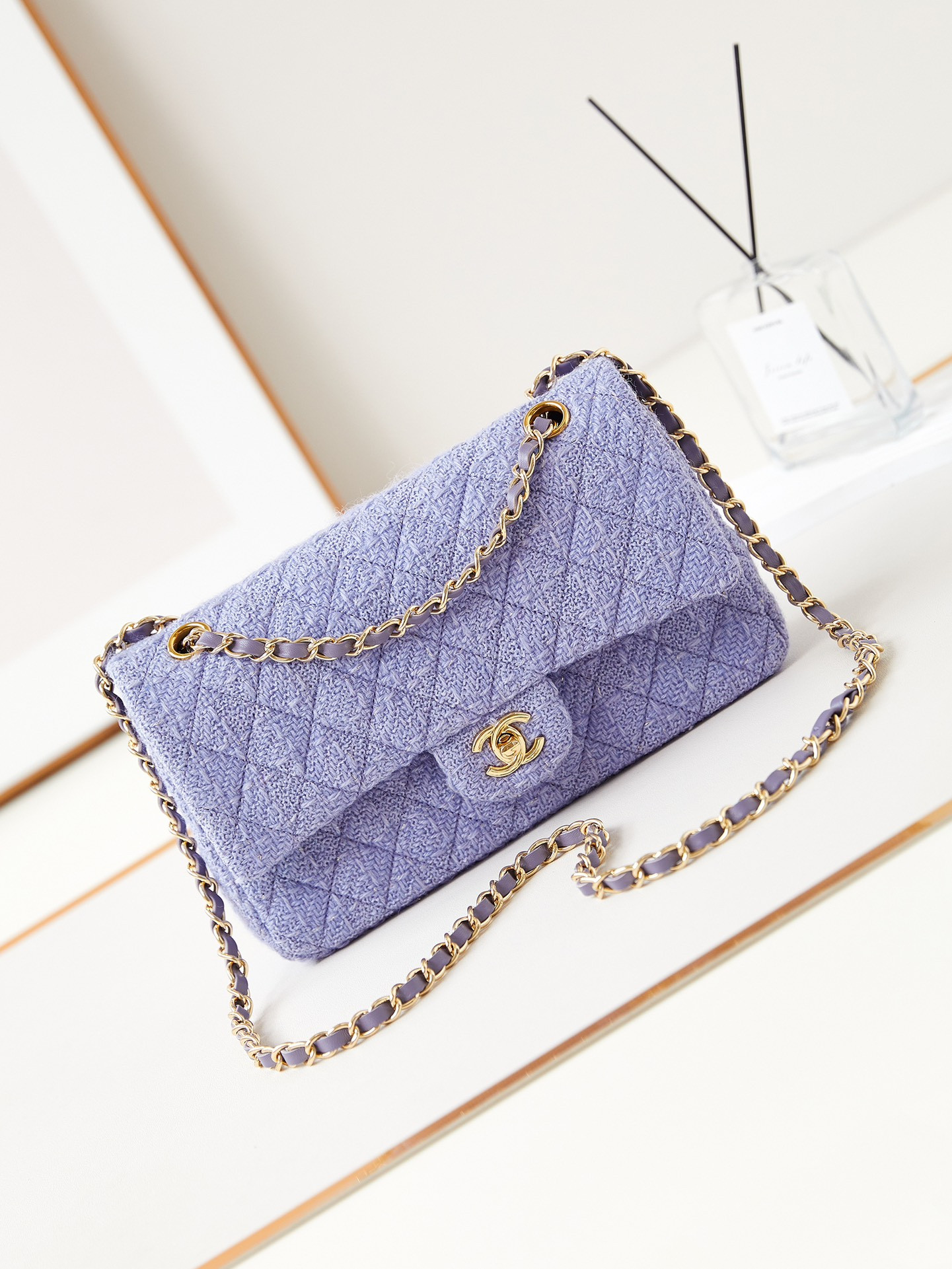 Chanel Classic Flap Bag 15.5*25.5*6.5cm #11 - Image 2