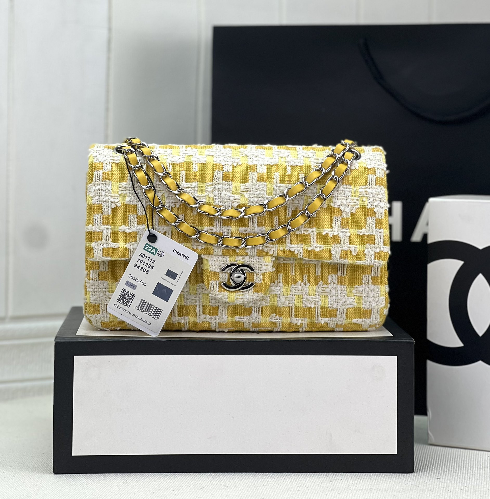 Chanel Classic Flap Bag 20cm #33