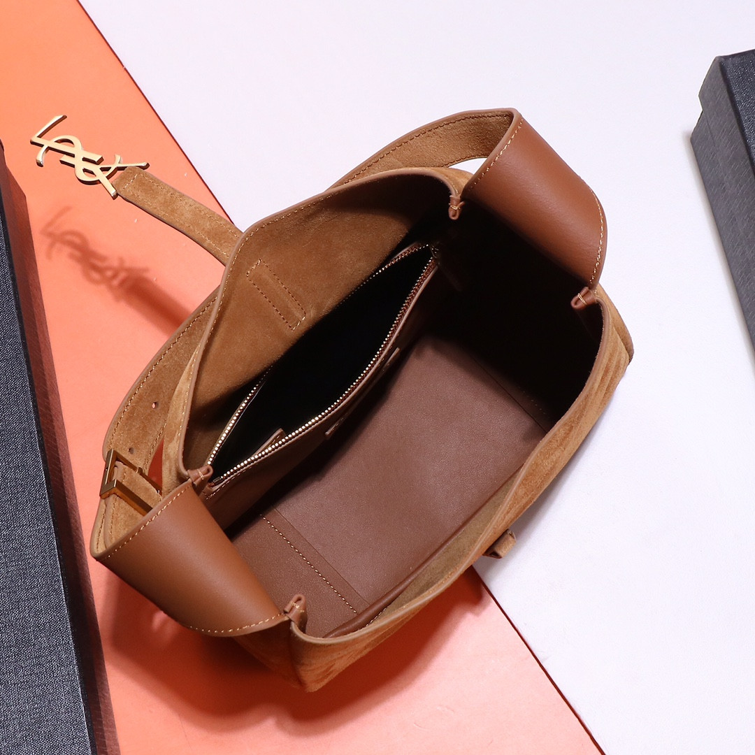 YSL LE 5 À 7 23x22x8cm #5 - Image 4
