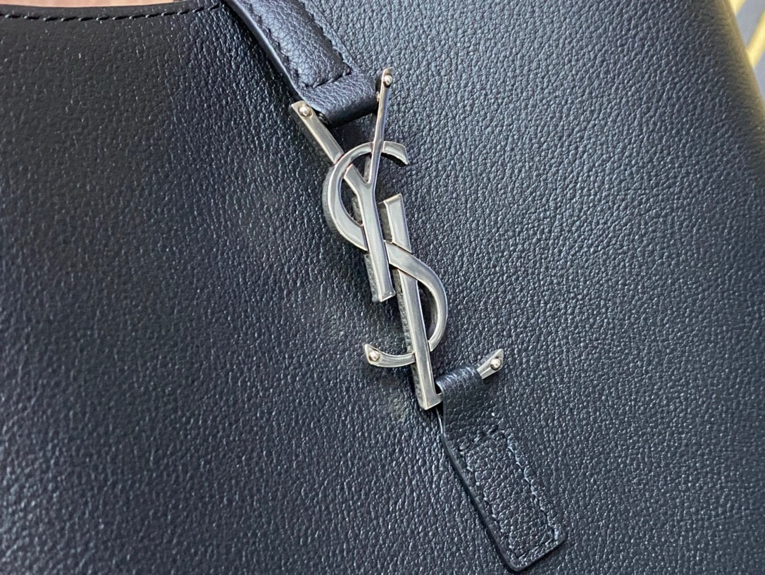 YSL LE 5 À 7 23x22x8cm #1 - Image 7