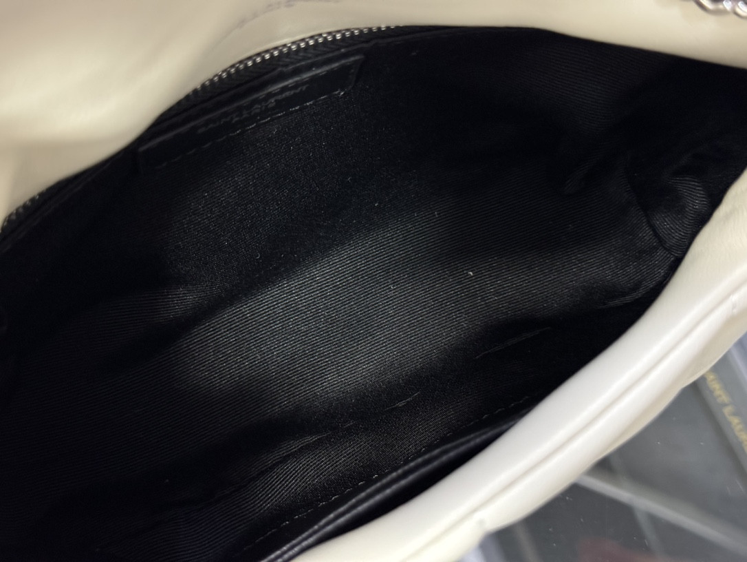 YSL LOULOU PUFFER 23x15.5x8.5cm #2 - Image 8