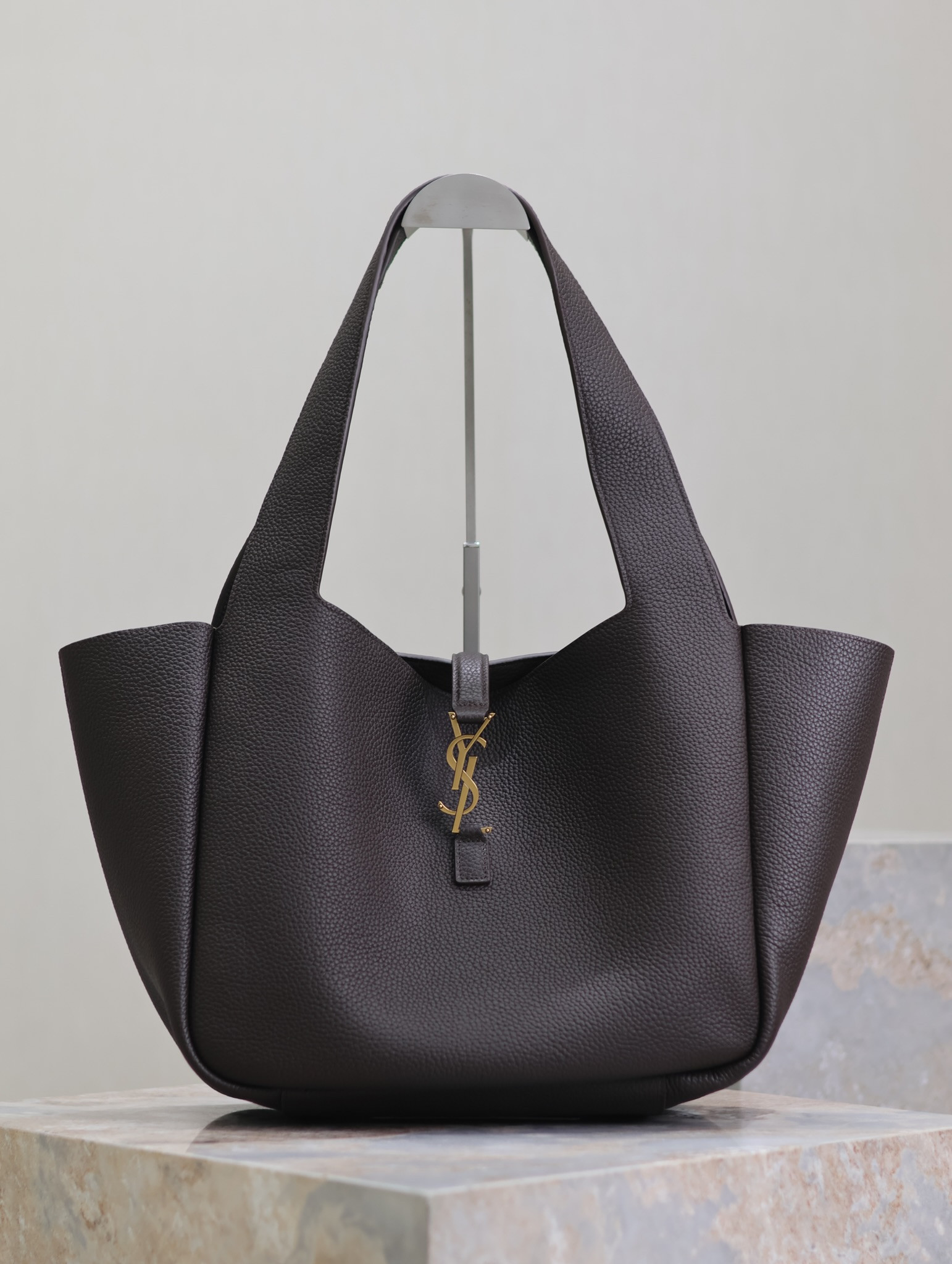 YSL LE 5 À 7 BEA in grained leather 50*28*18cm #4 - Image 2