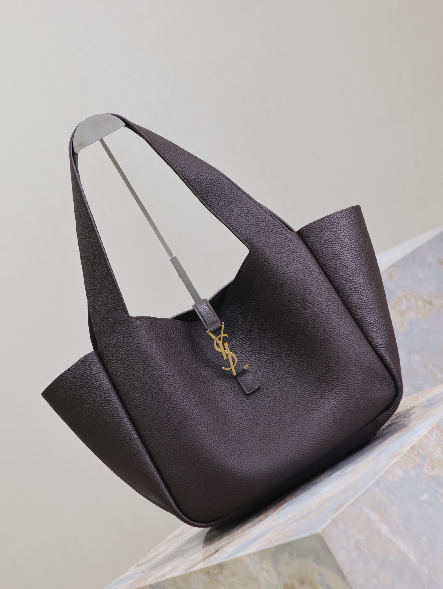 YSL LE 5 À 7 BEA in grained leather 50*28*18cm #4 - Image 3