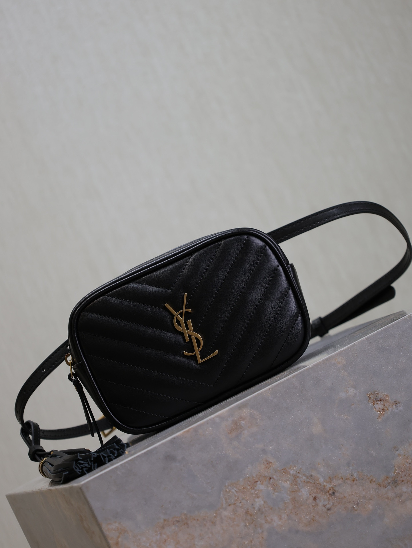 YSL LOU BELT BAG 15.5x10.5x5.5cm #2 - Image 3
