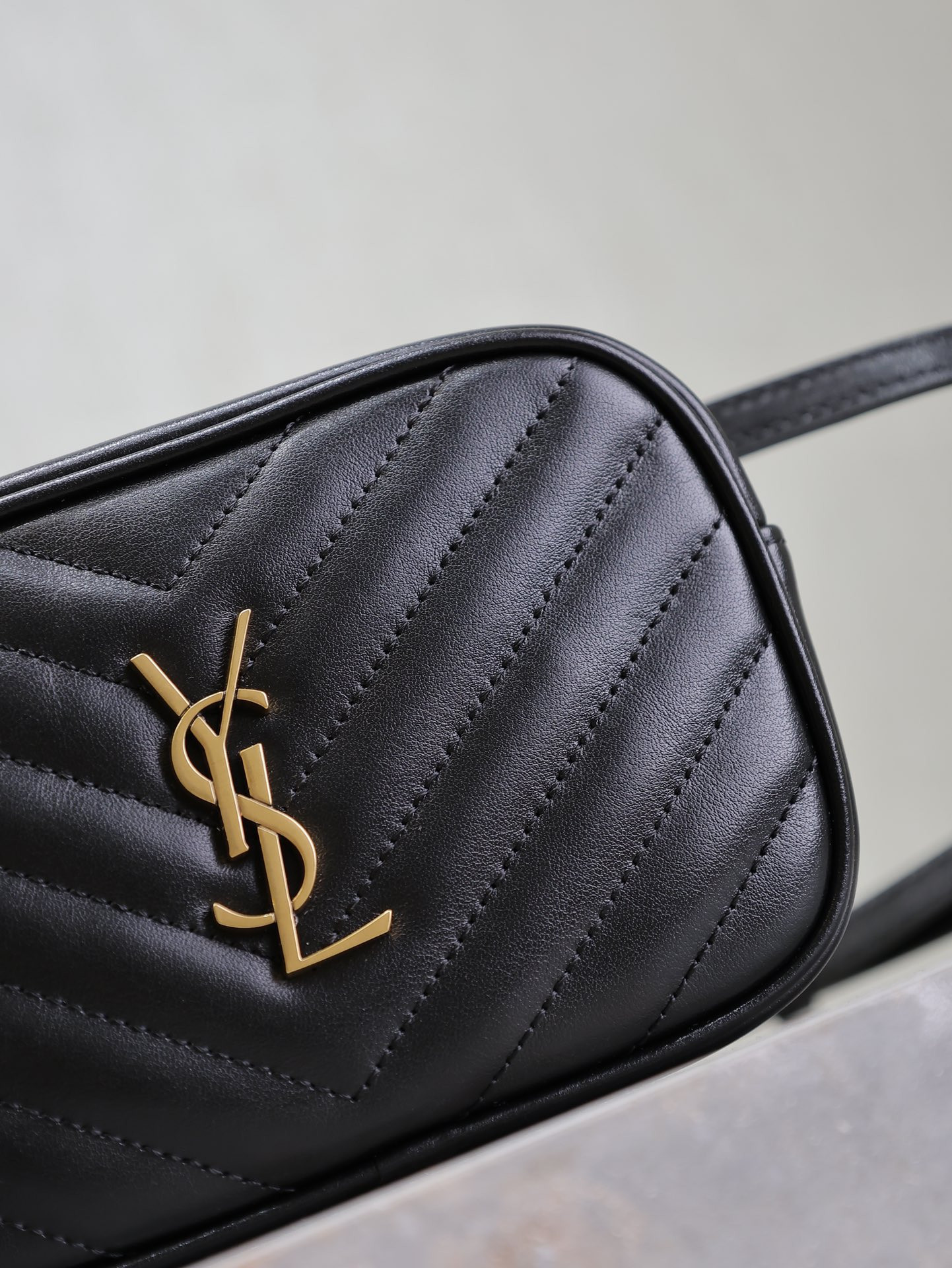 YSL LOU BELT BAG 15.5x10.5x5.5cm #2 - Image 7