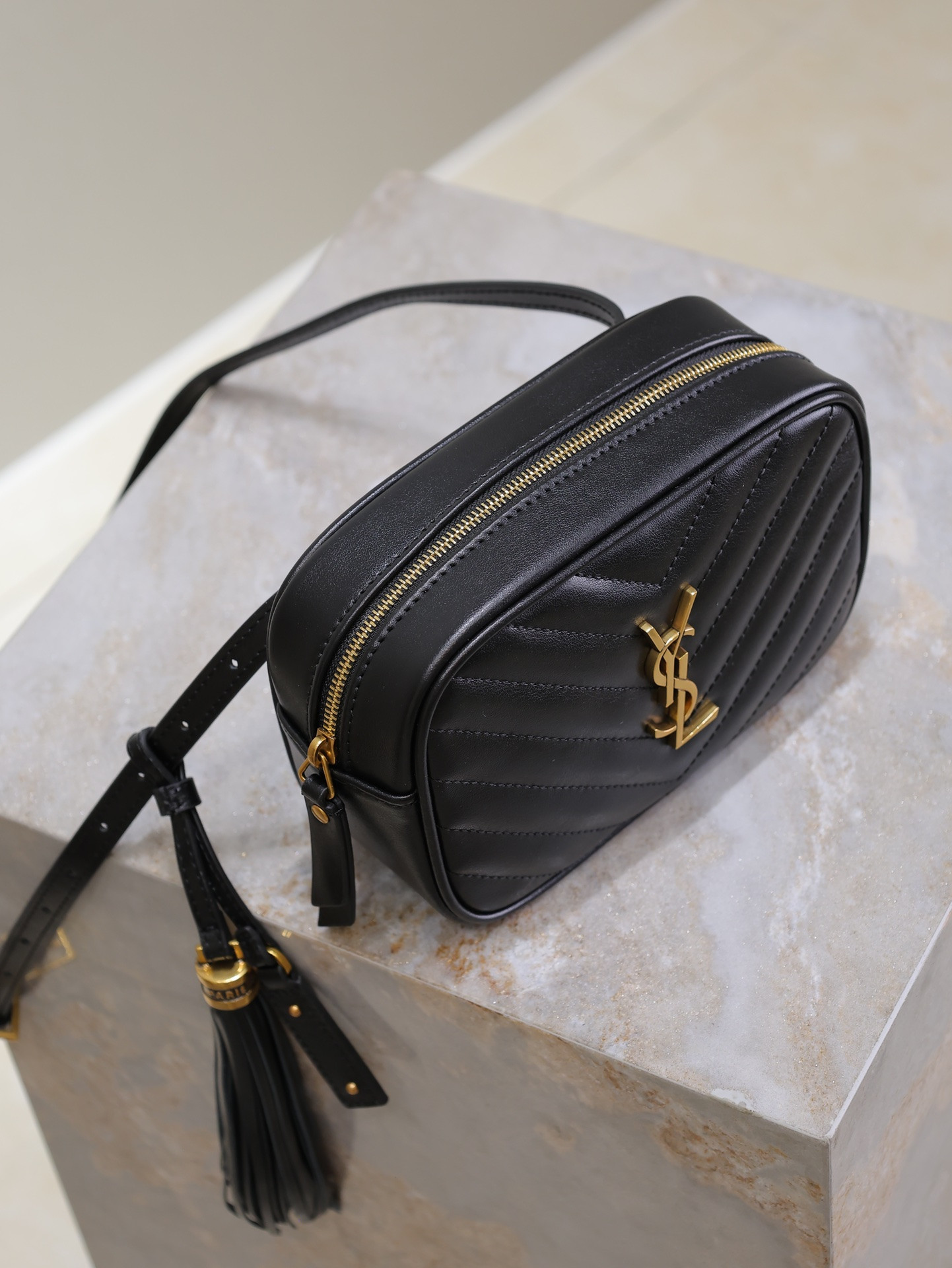 YSL LOU BELT BAG 15.5x10.5x5.5cm #2 - Image 8