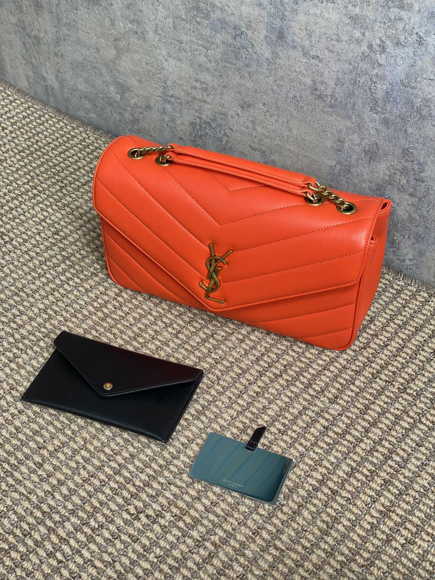 YSL LOULOU medium in MATELASS lambskin 29x17x8cm #4 - Image 4