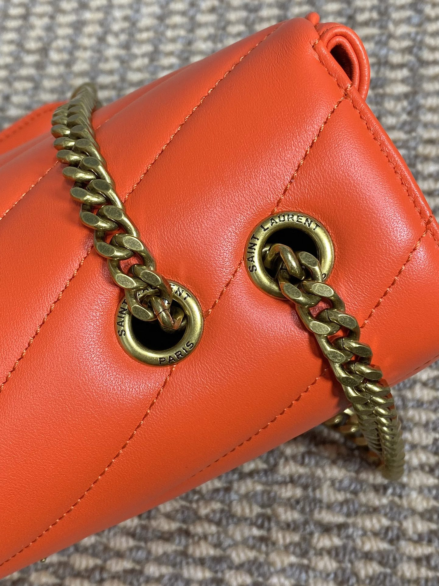YSL LOULOU medium in MATELASS lambskin 29x17x8cm #4 - Image 7