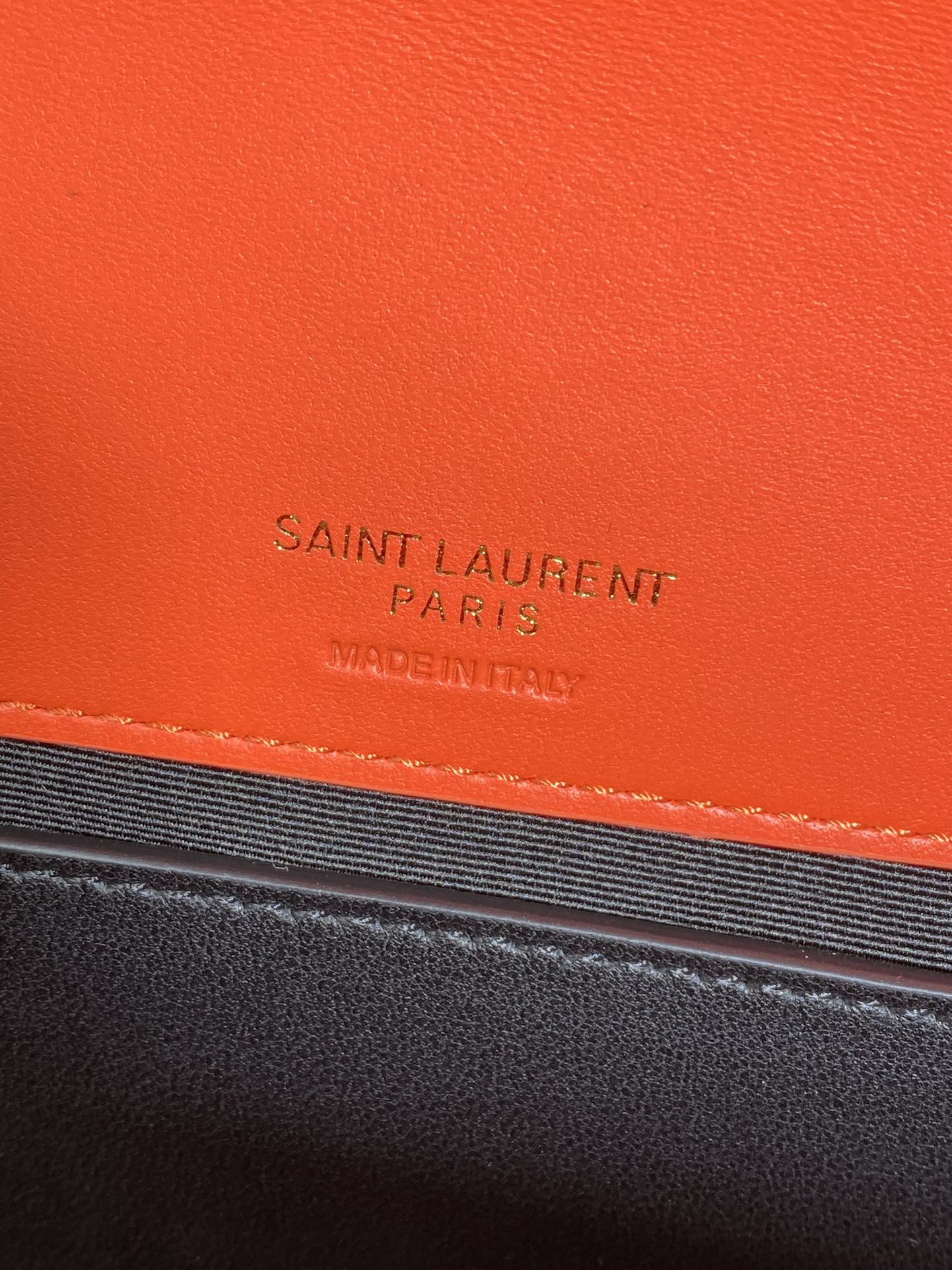 YSL LOULOU medium in MATELASS lambskin 29x17x8cm #4 - Image 8