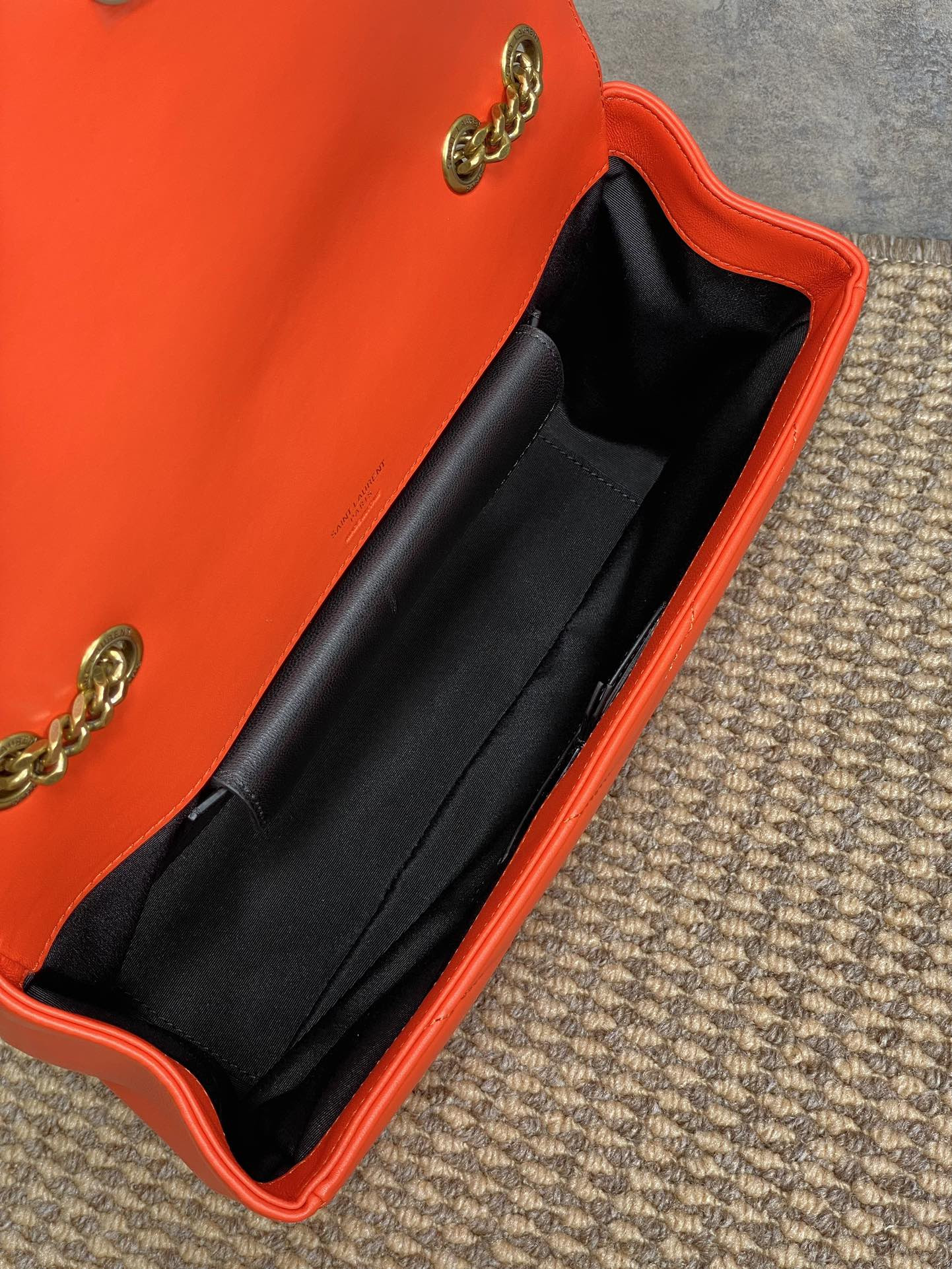 YSL LOULOU medium in MATELASS lambskin 29x17x8cm #4 - Image 10