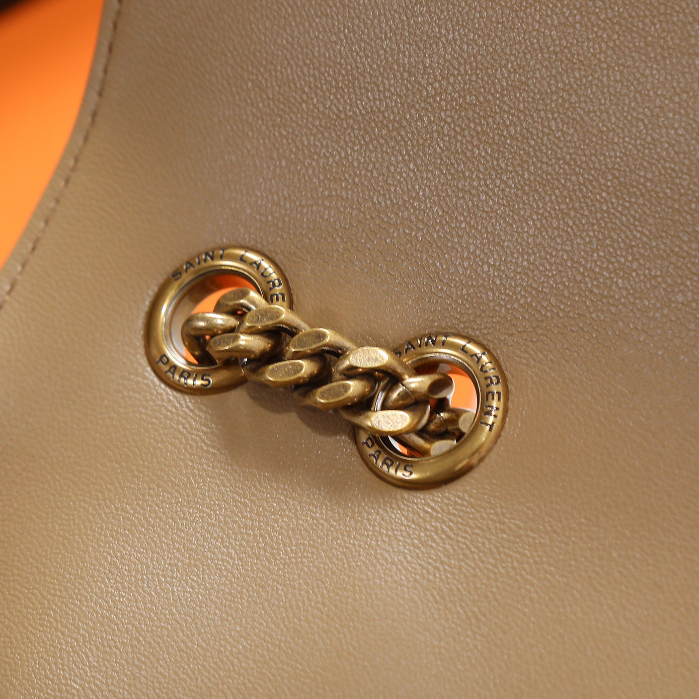 YSL LOULOU medium in MATELASS lambskin 29x17x8cm #2 - Image 17
