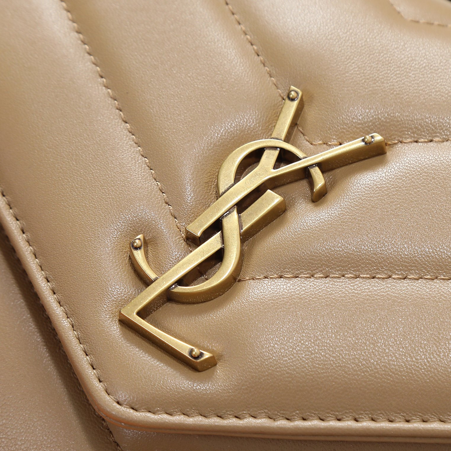 YSL LOULOU small in MATELASS lambskin 24x14x6cm #3 - Image 11