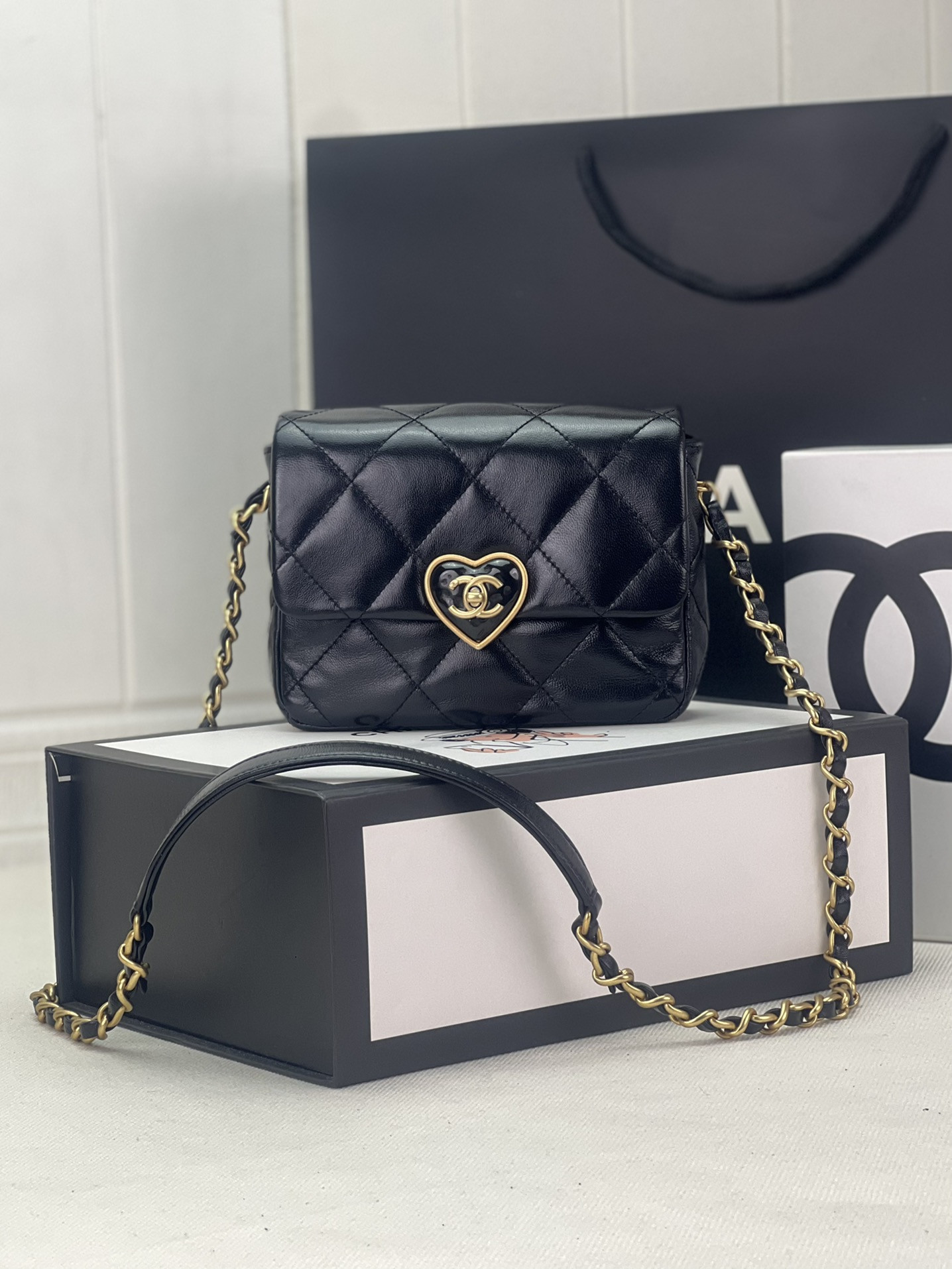 Chanel FLAP HANDBAG CF 18x13.5x5.5cm #2 - Image 2