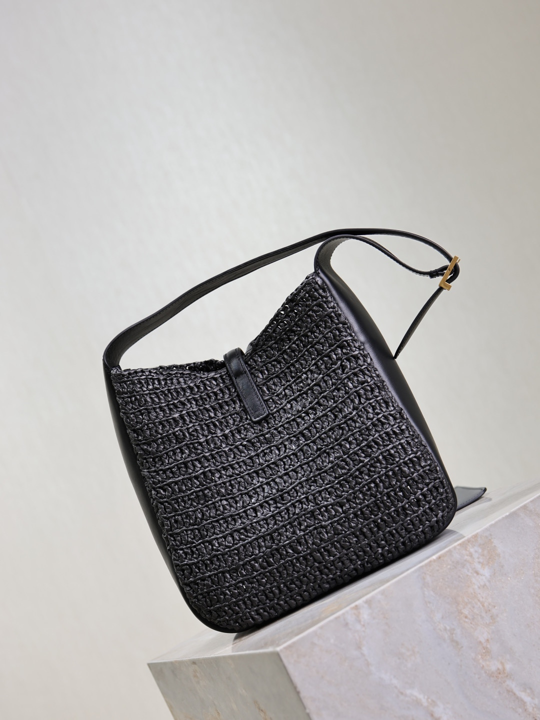 YSL LE 5 À 7 Soft Small (Raffia/Leather) 22x22x7-9cm - Image 9