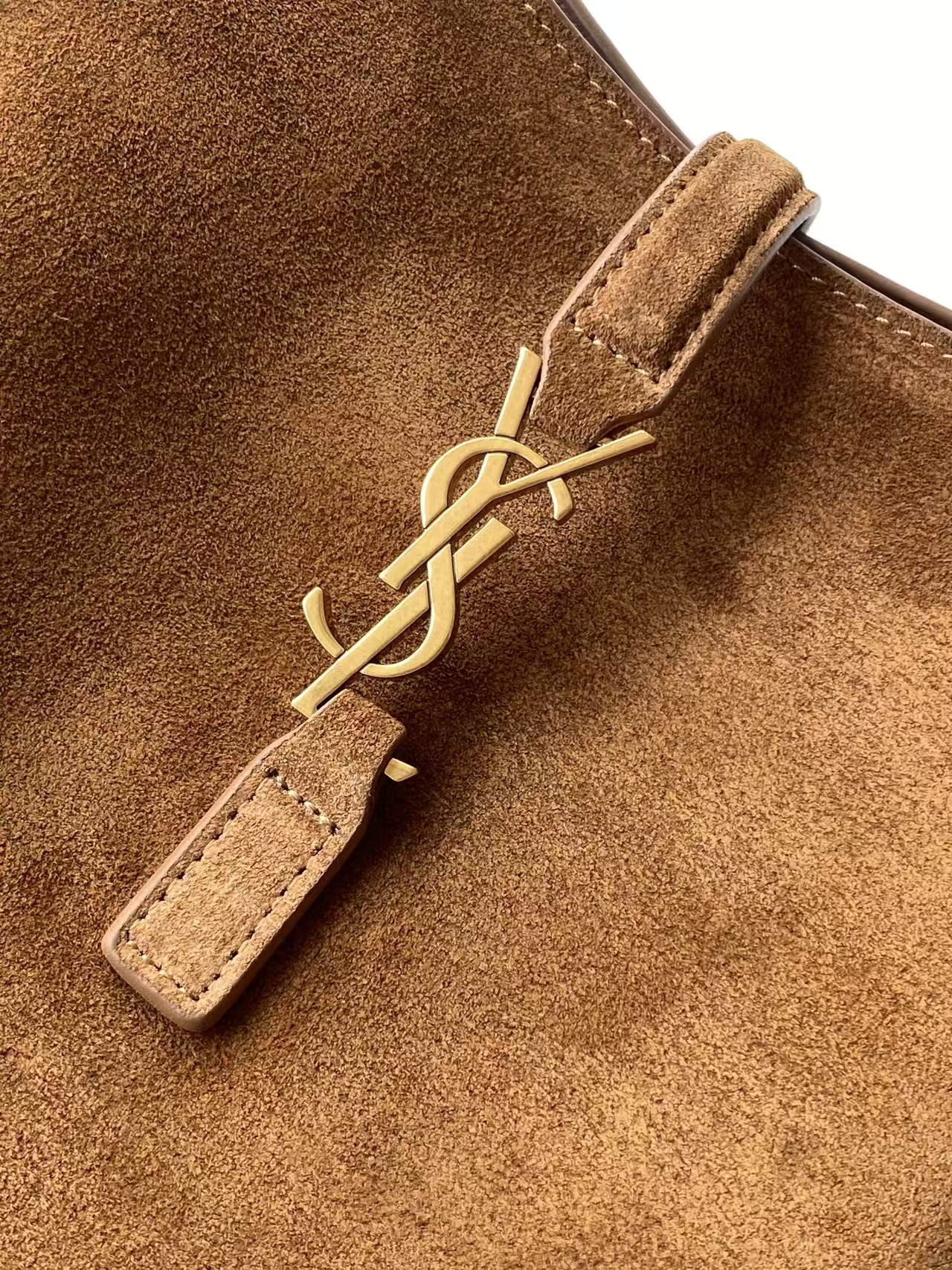 YSL LE 5 À 7 BABY BEA in suede 18x15x13cm - Image 7